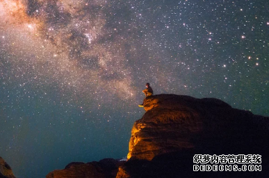 杏耀 我们在太空的未