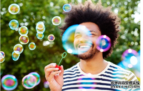 杏耀平台 当人们有意地对