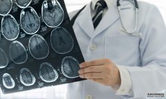<b>杏耀资金一名男孩死于温泉感染的“食脑”阿米</b>