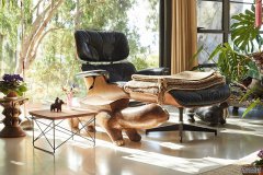 <b>杏耀游戏玩家经典的Eames LTR表获得了限量版Euca</b>