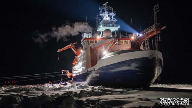 杏耀下载一艘在北极附近漂流的科考船是如何避免冠状病毒灾难的