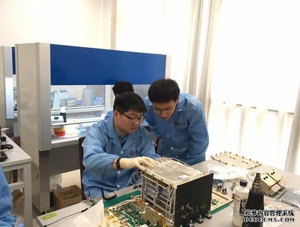 空间搭载杏耀手机客户端:“泛舟”太空的微型生命科学实验室