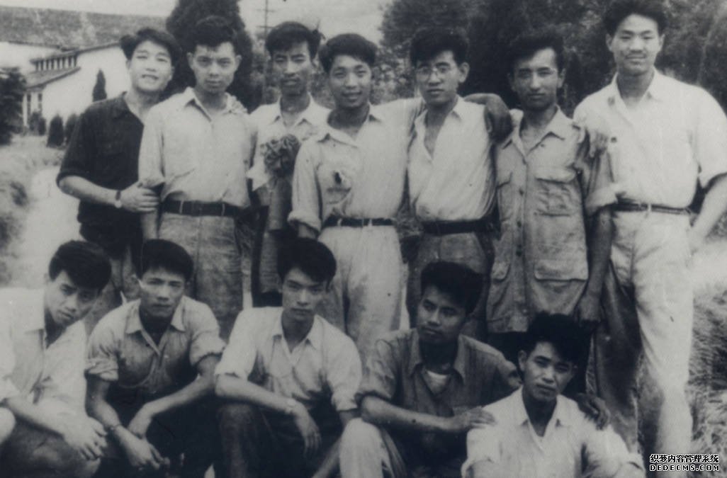 袁隆平的学生证上,沐鸣测速有志愿军战士的留言……