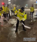 <b>世紀暴雨︱警方港島總區抖音上傳影片 揭「救災</b>