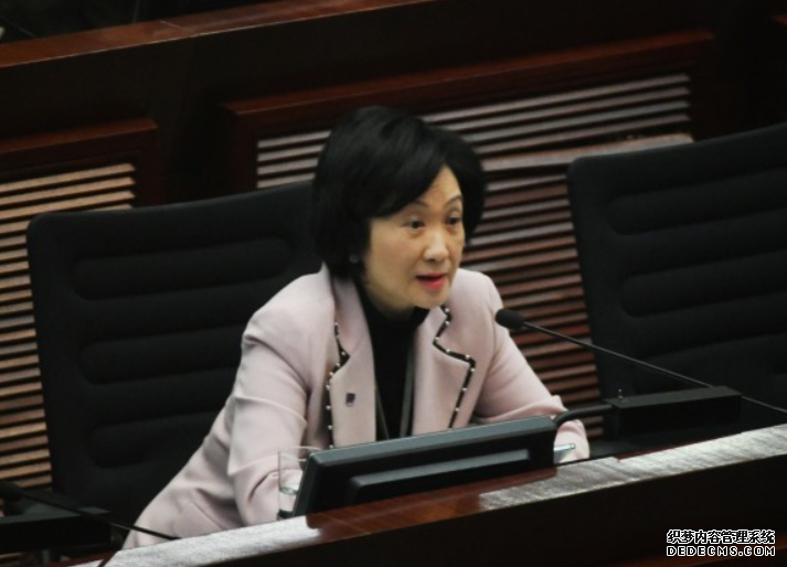 O Camp︱葉劉批教局品德教育不足:2号站平台撥款咁多做過乜?吳秋北斥迎新營「邪氣泛濫」